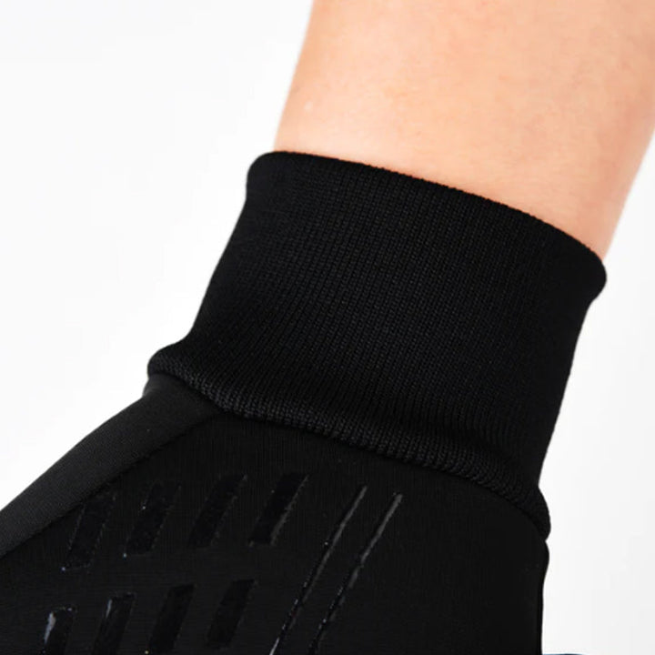 Water-Repellent Thermal Gloves with Fleece Lining and Grip