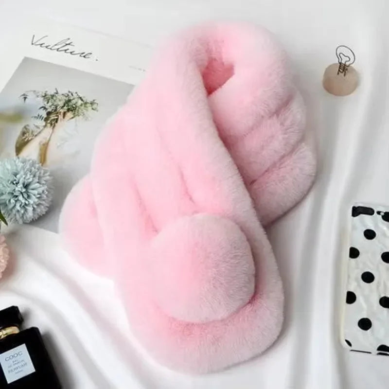 Plush Faux Fur Loop Scarf for Soft, Cozy Winter Warmth