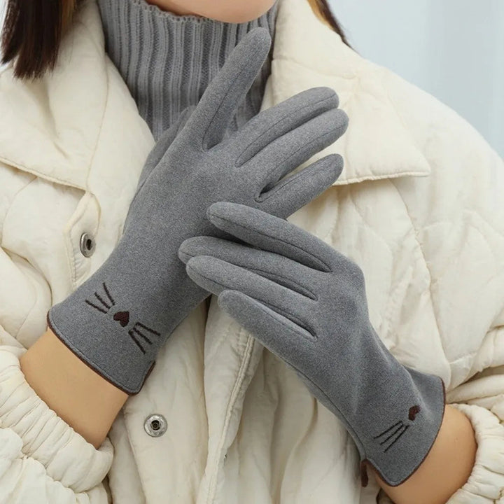 Cat Embroidered Touchscreen Winter Gloves for Women