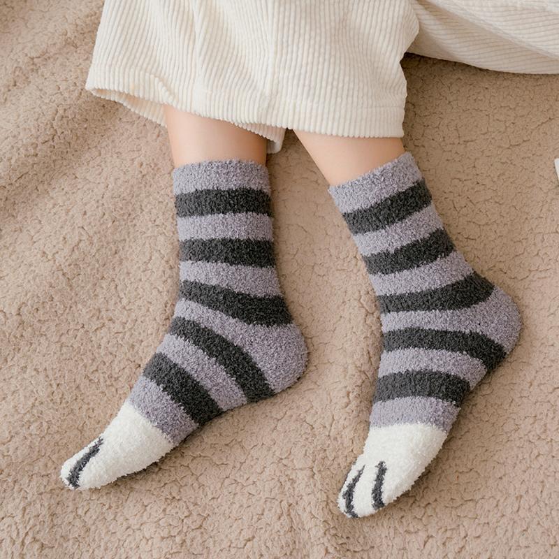 Cute Cat Paw Socks in Plush Coral Fleece – One Size Fits Most