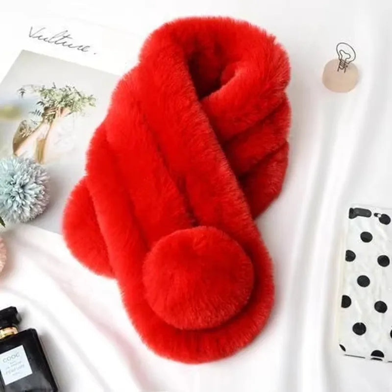 Plush Faux Fur Loop Scarf for Soft, Cozy Winter Warmth