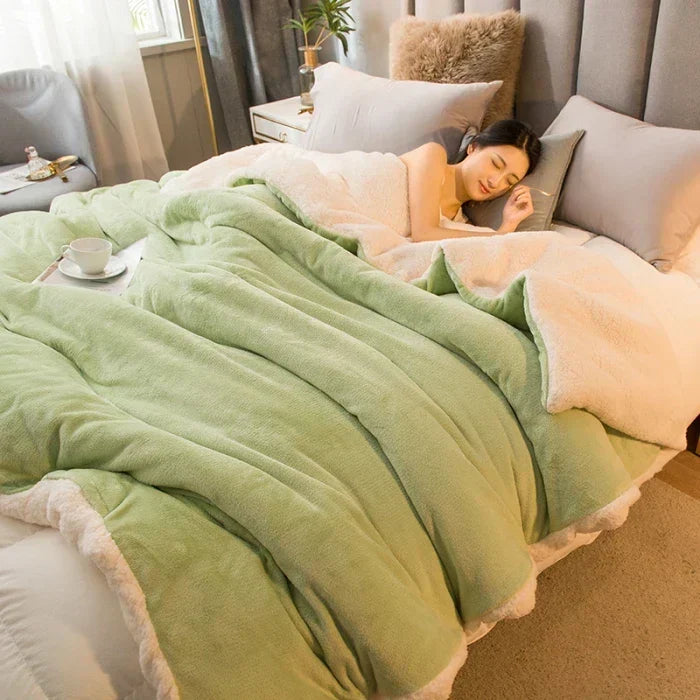 CozyNest Reversible Wool Blanket – Flannel &amp; Cashmere Warm Blanket for Winter