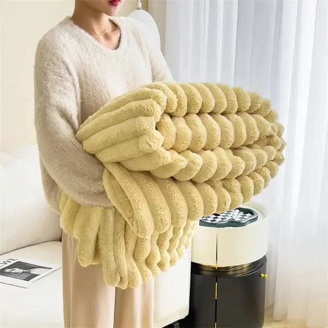 Soft Textured Blanket for Bed and Sofa Comfort