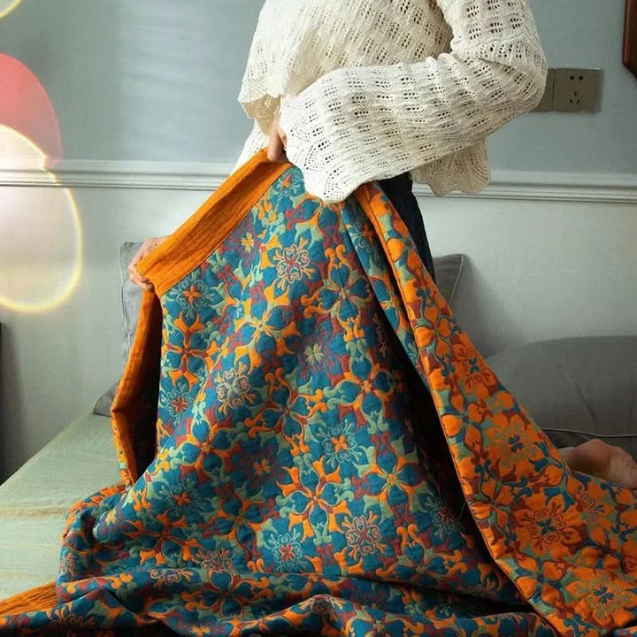 Otis Stylish Cozy Blanket – Soft, Warm, Decorative Throw