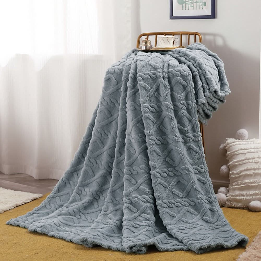 Lightweight 3D Textured Fleece Blanket for Couch, Bed &amp; Travel