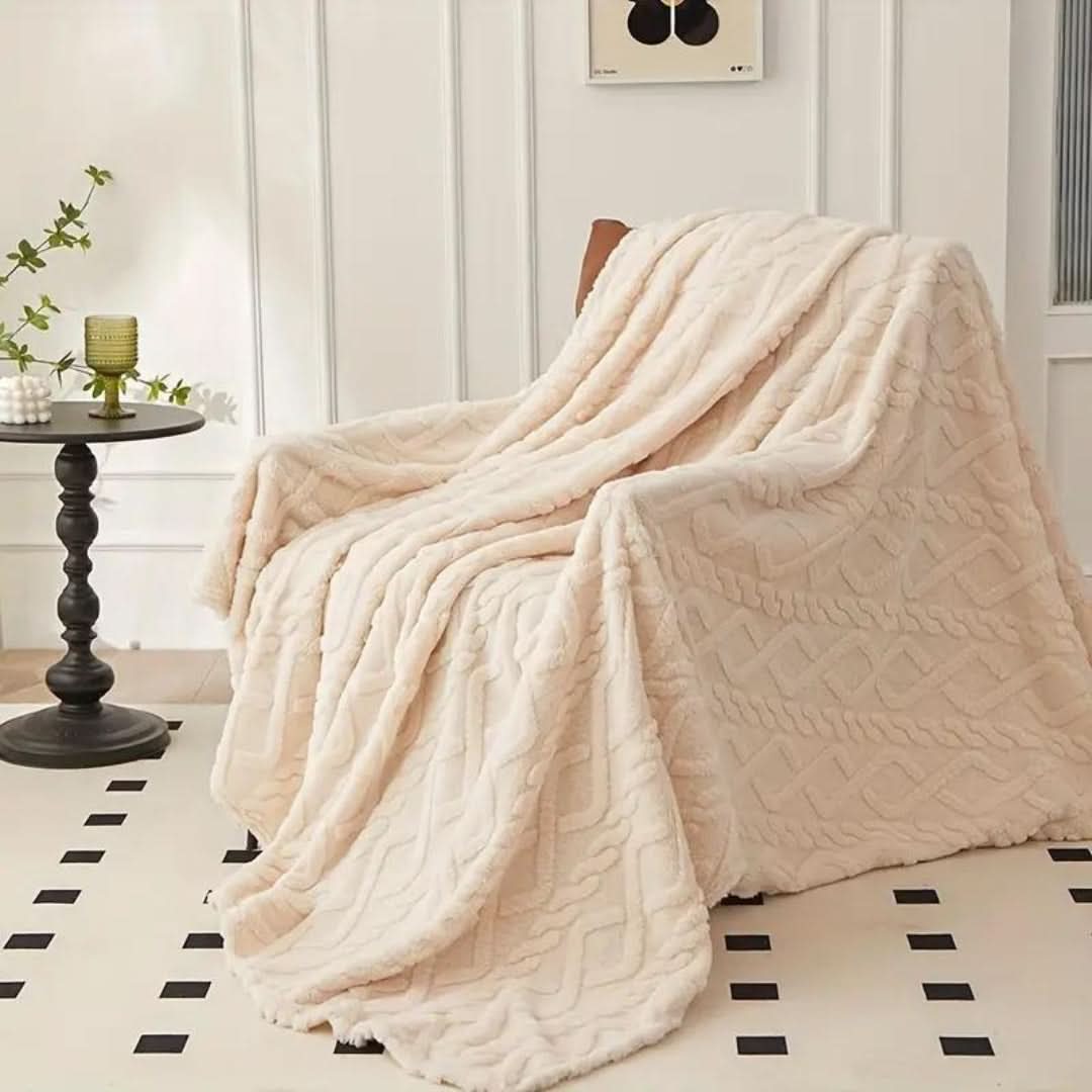 Lightweight 3D Textured Fleece Blanket for Couch, Bed &amp; Travel