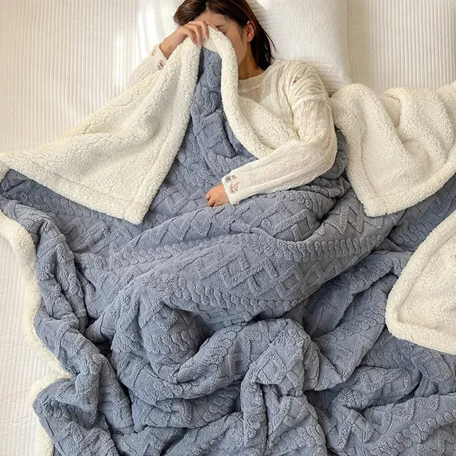Lamb Velvet Flannel Blanket, Lightweight Warmth for Home and Office