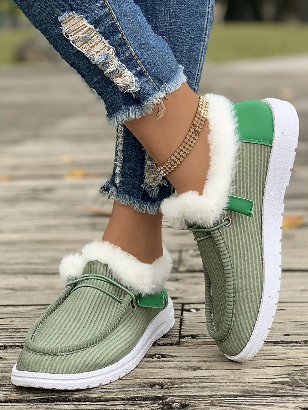 Fluffy Slip-On Slippers with Soft Warm Lining and Grip Sole