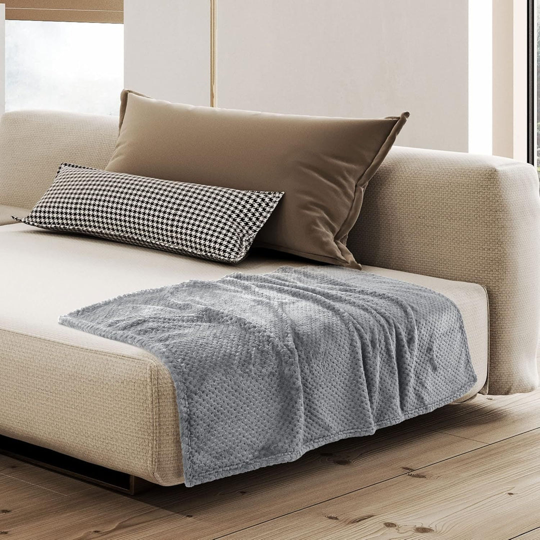 Ultra-Soft Plush Throw Blanket