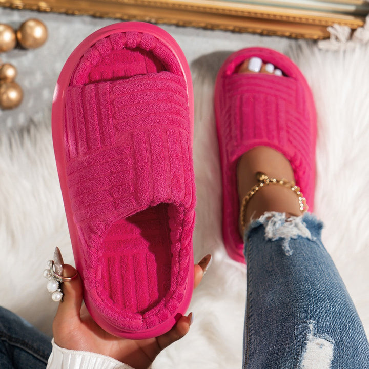 Fluffy Slippers with Padded Insole and Non-Slip Rubber Sole