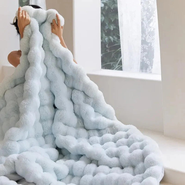 Plush Comfort Blanket for Relaxation &amp; Travel