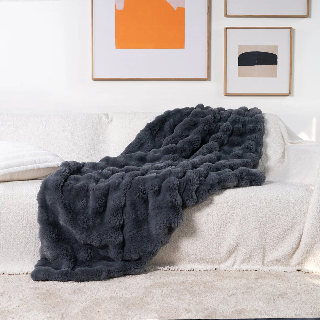 Plush Comfort Blanket for Relaxation &amp; Travel