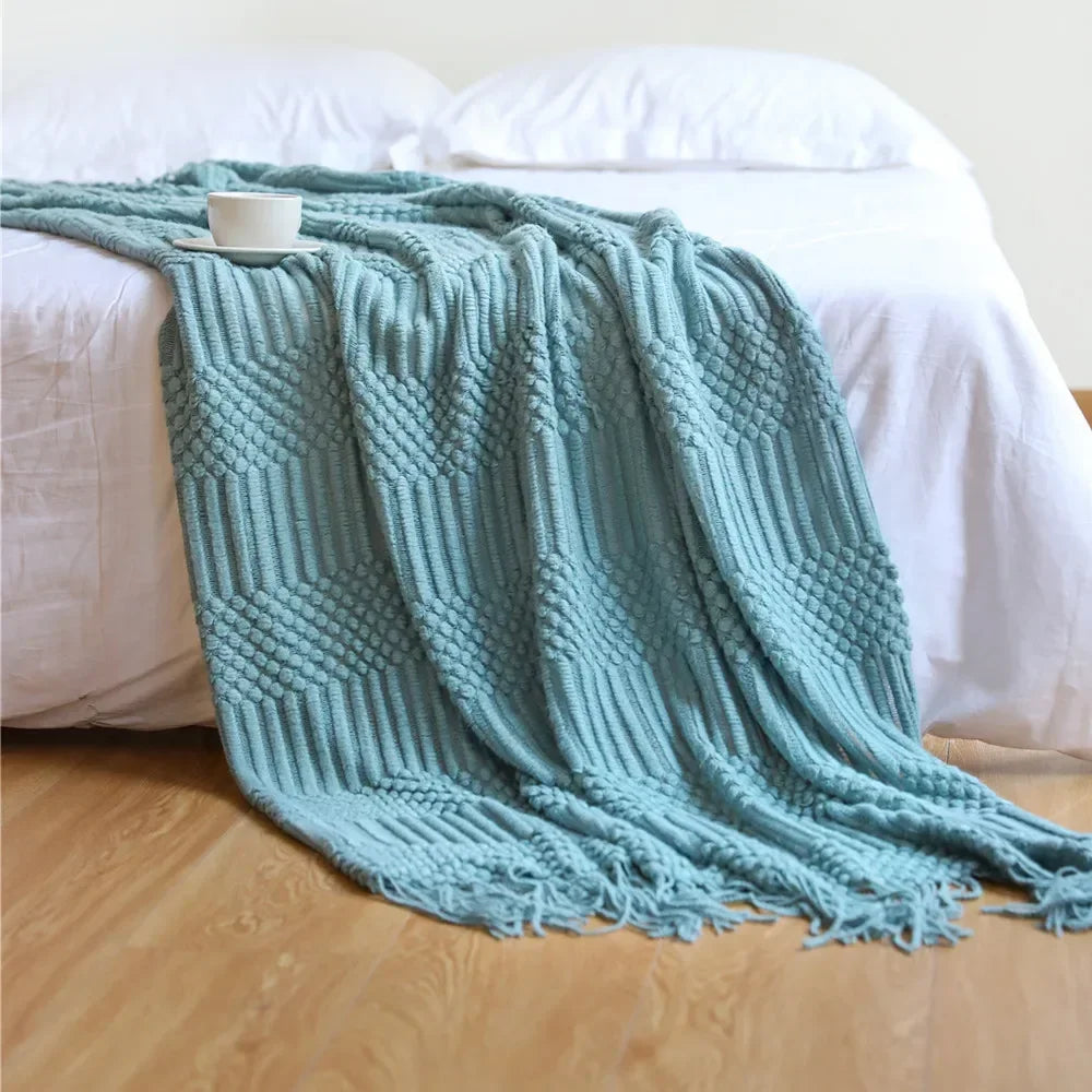 Nordic Style Thick Knitted Blanket