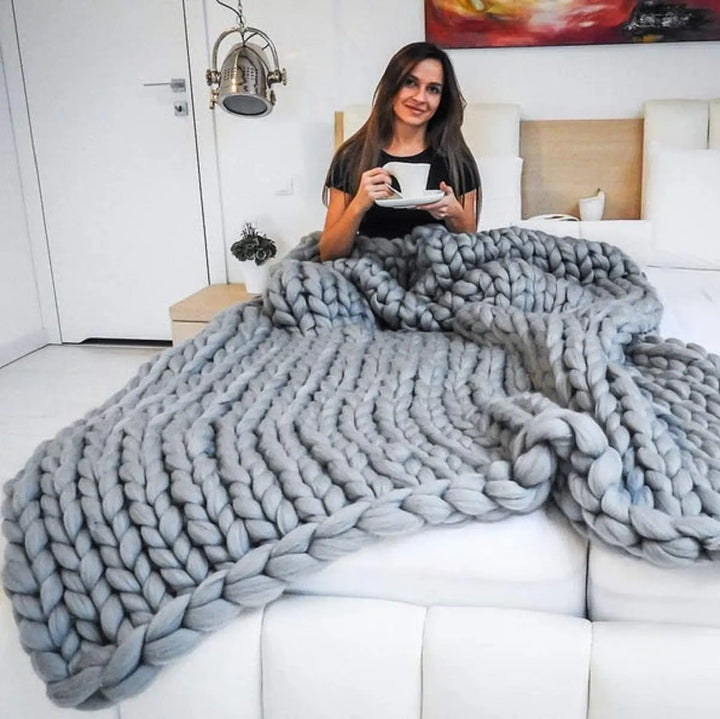 Plushley™ Chunky Knit Wool Throw for a Cozy Couch and Bed