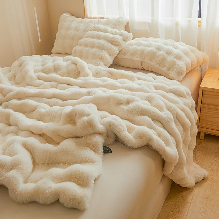 Ultra-Soft Faux Fur Blanket, Thick and Velvety for Cold Days