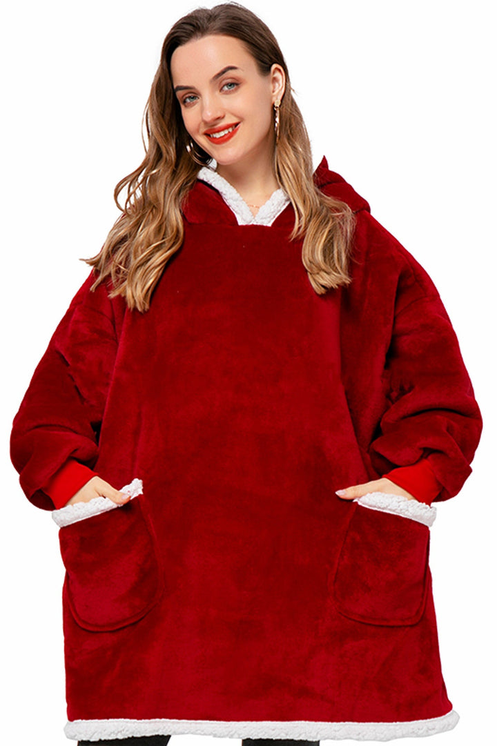 Fluffy Fleece Blanket with Sleeves for Women – Hands-Free Cozy