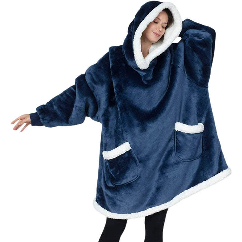 Fluffy Fleece Blanket with Sleeves for Women – Hands-Free Cozy