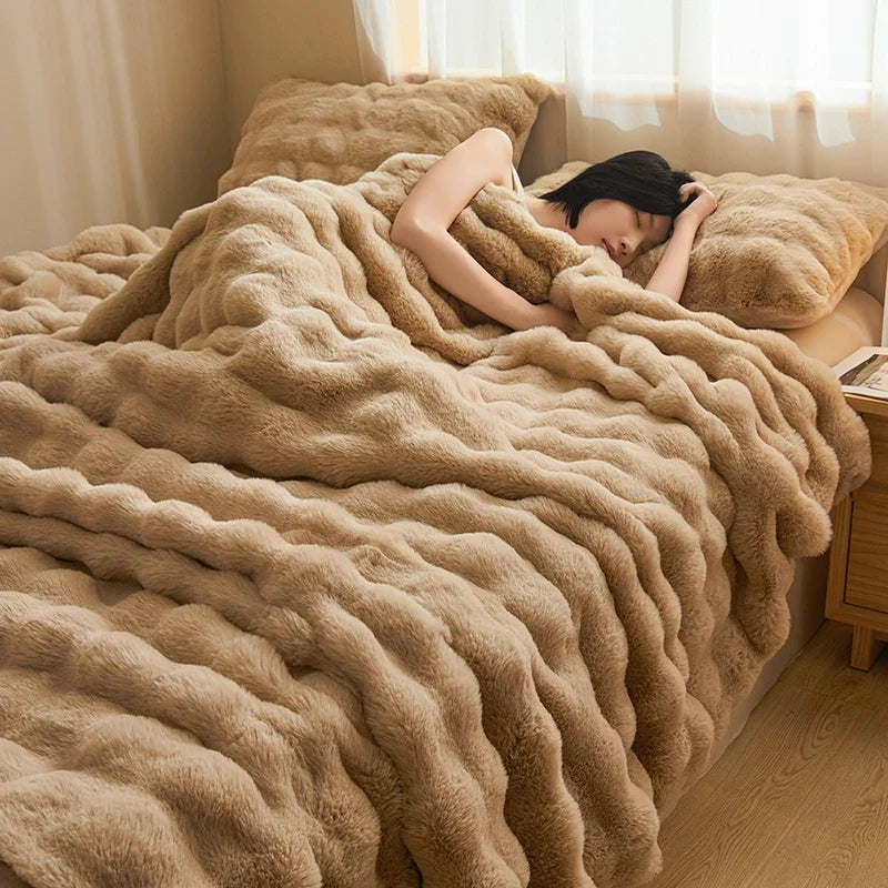 Ultra-Soft Faux Fur Blanket, Thick and Velvety for Cold Days