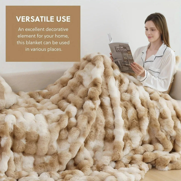 Reversible Faux Rabbit Fur Throw Blanket with Velvet Back