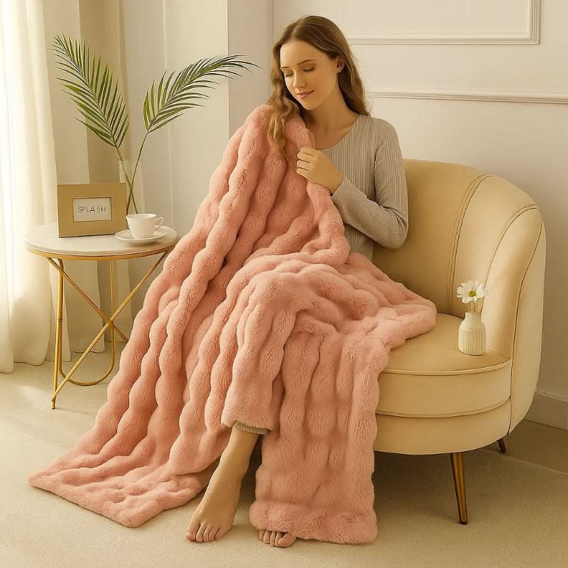 Ultra-Soft Double-Layer Faux Fur Throw for Year-Round Comfort