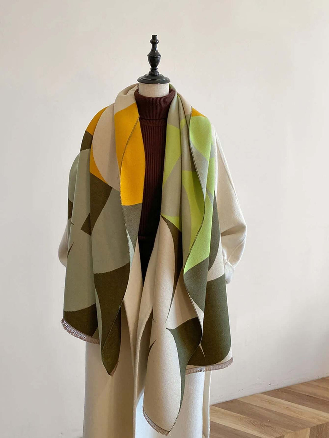 Reversible Winter Scarf for Women – Two Looks, One Soft Wrap