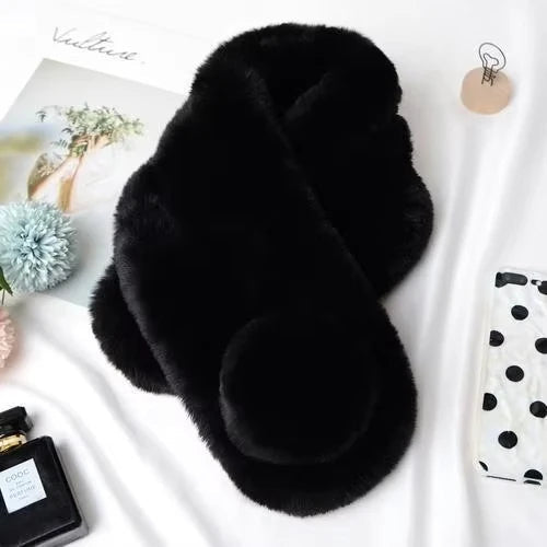 Plush Faux Fur Loop Scarf for Soft, Cozy Winter Warmth