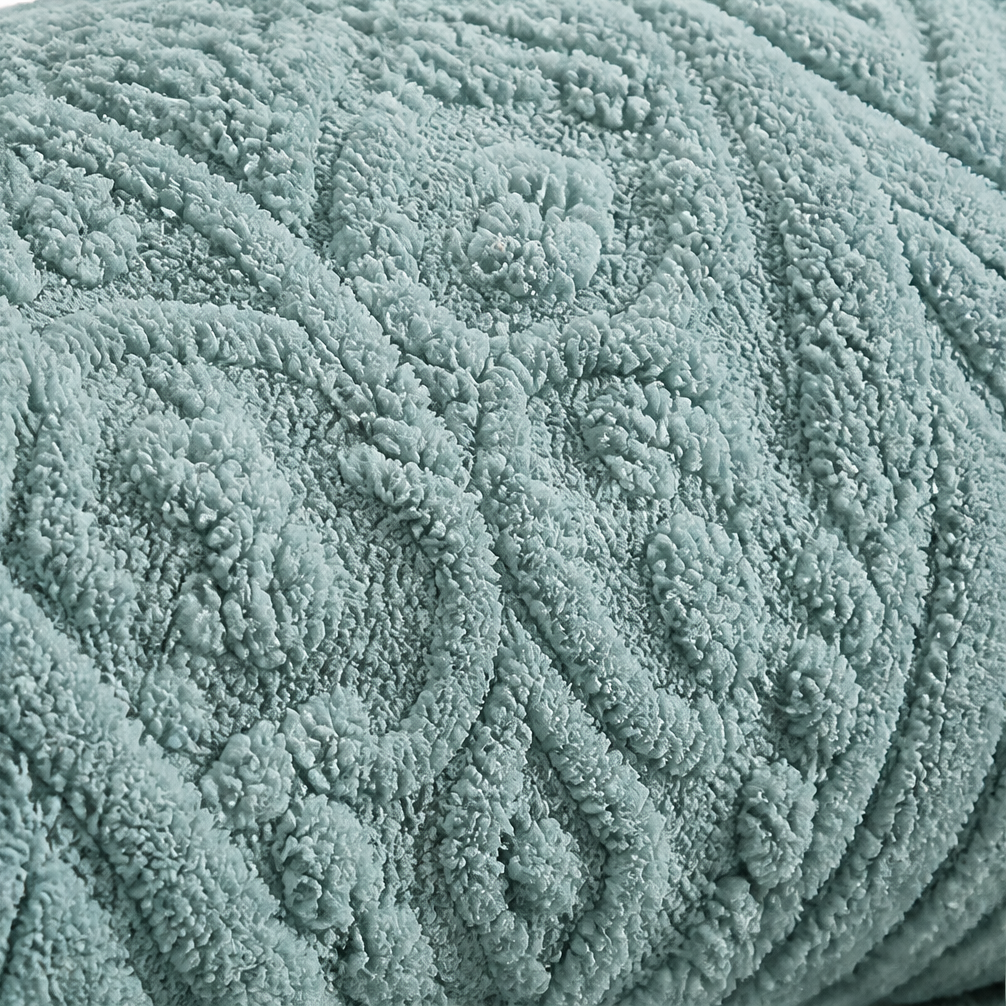 Double-Sided Embossed Throw Blanket – Soft Both Ways