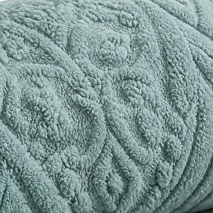 Double-Sided Embossed Throw Blanket – Soft Both Ways