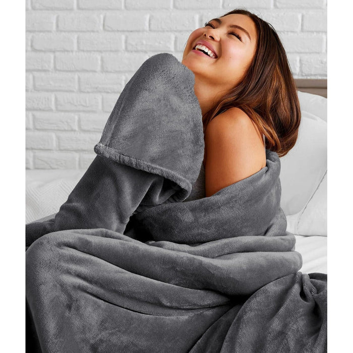 Plushley™ Super Soft Faux Fur Fleece Throw for Couch and Bed