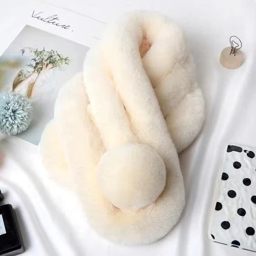 Plush Faux Fur Loop Scarf for Soft, Cozy Winter Warmth