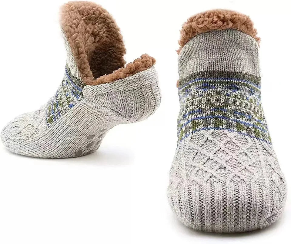 Plushley™ Snowflake Pattern Fleece-Lined Socks with Non-Slip Grips