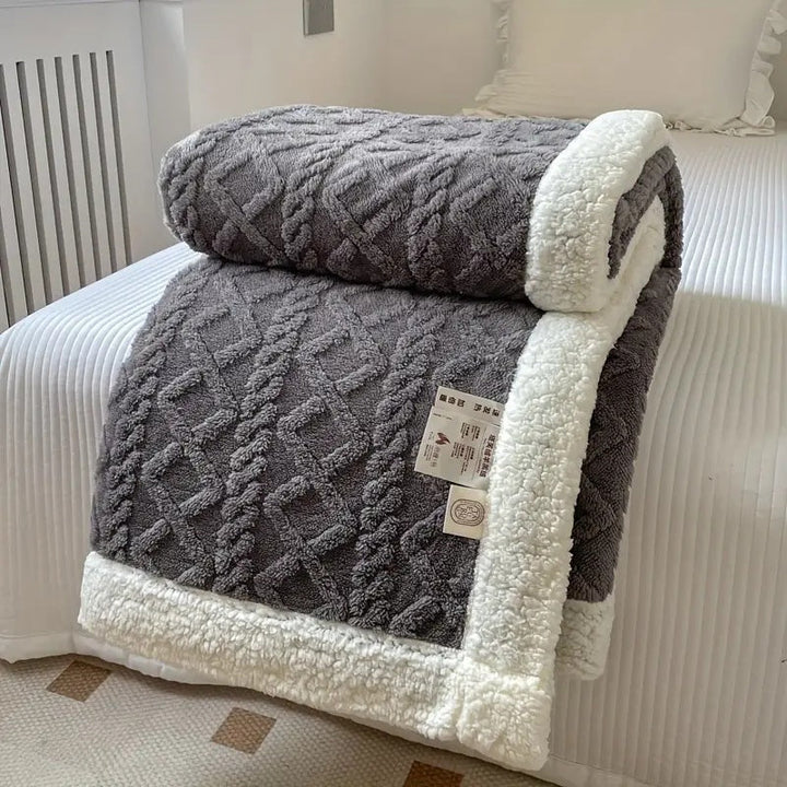 Reversible Brushed Sherpa Blanket – Heavy, Warm and Soft