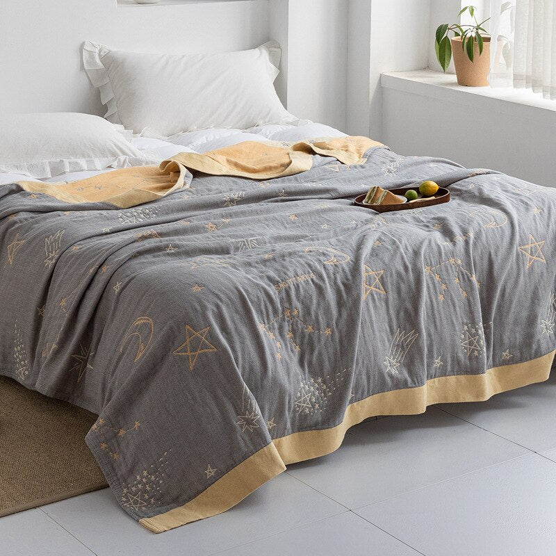 Soft Japanese Cotton Throw Blanket with Anti-Pilling Finish