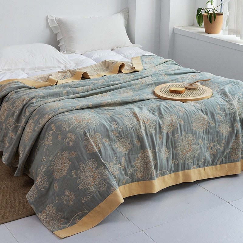 Soft Japanese Cotton Throw Blanket with Anti-Pilling Finish