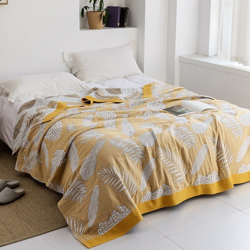 Soft Japanese Cotton Throw Blanket with Anti-Pilling Finish