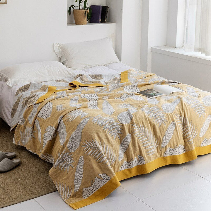 Soft Japanese Cotton Throw Blanket with Anti-Pilling Finish