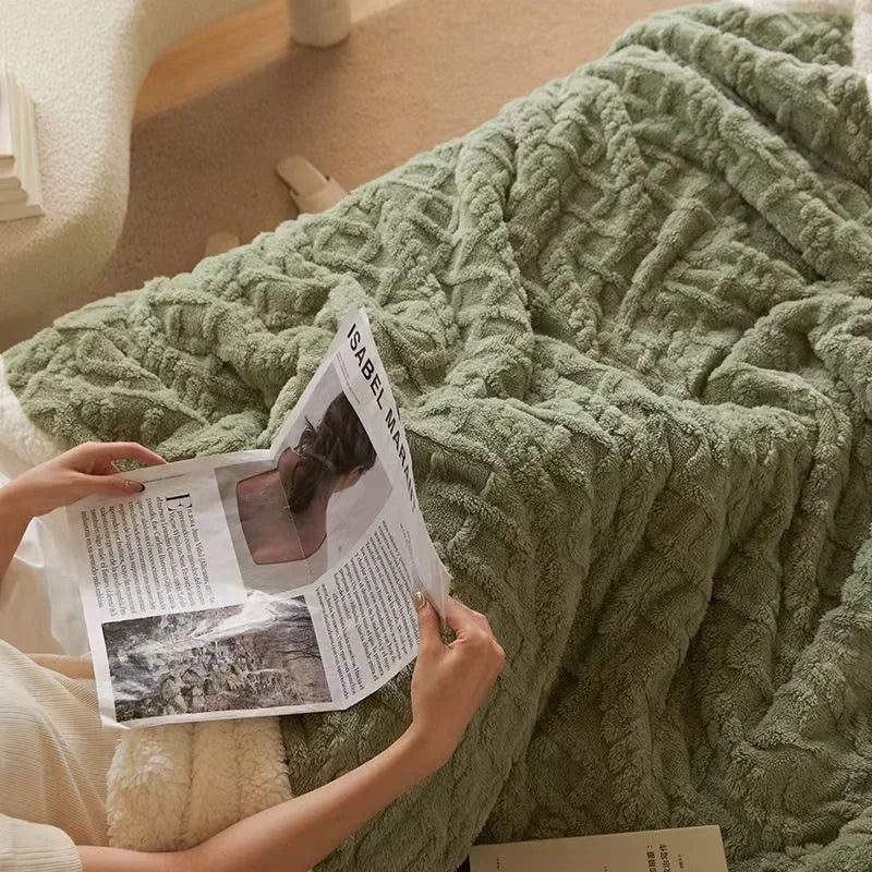 SHEARCOZY – Ultra-Warm Lambswool Blanket for Winter Comfort