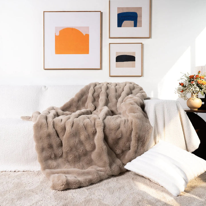 Plush Faux Fur Throw Blanket