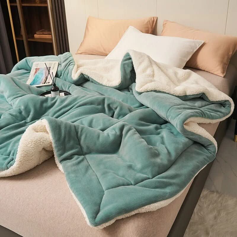 Reversible Sherpa Fleece Blanket for Bed and Sofa