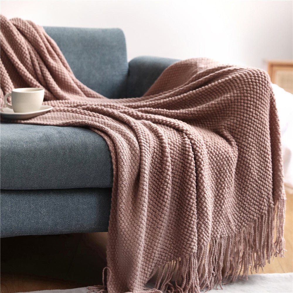 Scandinavian Knit Blanket – Soft Throw for Couch and Bed
