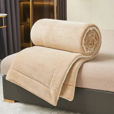 Plush Fleece Throw Blanket – Velvety Soft in 10 Colors