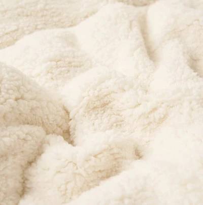 Plush Fleece Throw Blanket – Velvety Soft in 10 Colors