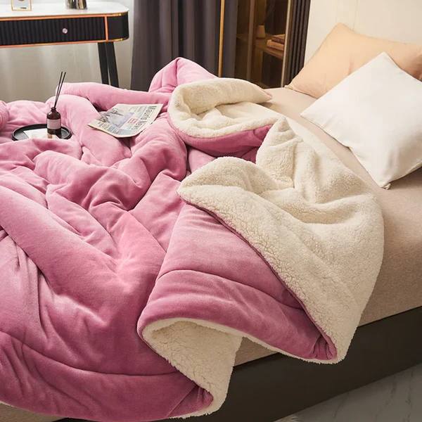 Plush Fleece Throw Blanket – Velvety Soft in 10 Colors