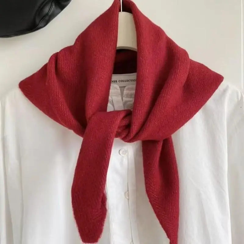 Korean-Style Triangle Knit Scarf – Soft Winter Wrap for Women